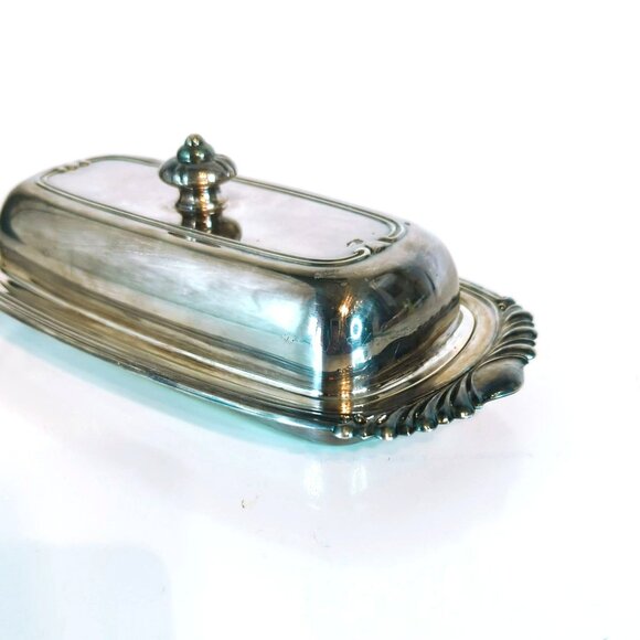 Vintage Oneida Silver-Plated Butter Dish With Ornate Lid Rectangular Shape - Picture 5 of 9